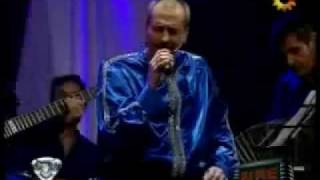 Cancion de Yayo " Adriancito se hizo Travesti"