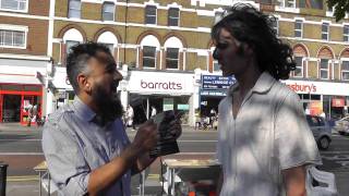 Christian Converts To Islam After Loosing Debate