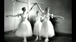 'Pas de Quatre'   Gruzdeva Sanina, Kolpakova, Moiseeva and Udalenkova 1964