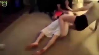 KIZ VS ERKEK KAVGASI :)