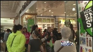 Stores Opening at Earliest Times Ever Impacts Black Friday Shoppers