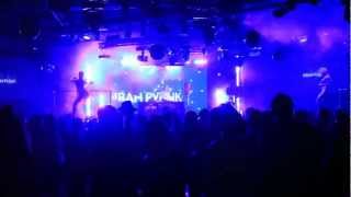 Global deejays в РОЛЛ ХОЛЛЕ (Helloween).