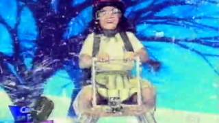 Valéria canta "Baby", de Justin Bieber