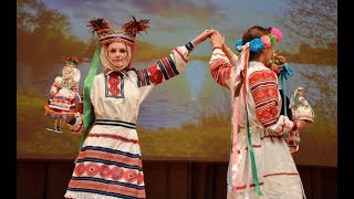 Брест. Дефиле в народных костюмах - коллекции аутентичной одежды