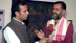 Ahead of AAP's judgement, Yogendra Yadav makes conciliatory moves