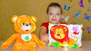 Картина львёнок со стразами. Picture a young lion with pastes.