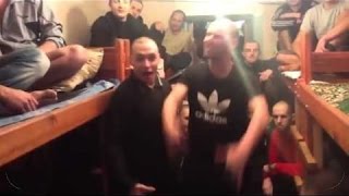 Свобода Мужики Зажигают в Хате .  Блатные на зоне.