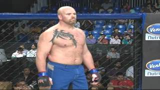 Todd Duffee  vs. Neil Grove