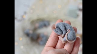Миниатюрная мышь в технике сухого валяния
