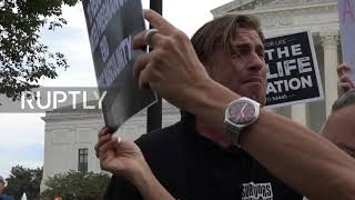 USA: Several arrested as pro-choice and anti-abortion protesters clash outside Supreme Court