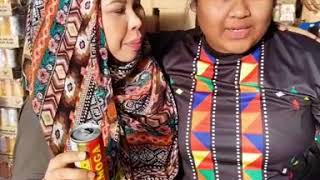 CikB lambung DSV?? kesian DSV dah pening kena lambung. kuat betul CikB minum apa agaknya tu??
