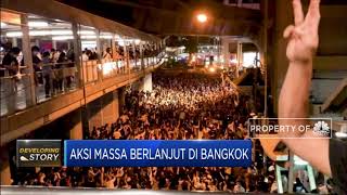 Aksi Massa Berlanjut Hingga Malam di Bangkok