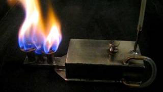 Vaporising alcohol burner for steam engine
