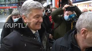 Poland: Ex-Ukrainian leader Poroshenko boards flight to Kiev, faces treason charges back home