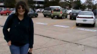 US Soldier returns to surprise little sister at school-FAIL