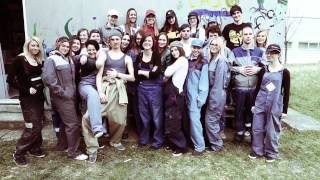 Likovna Gimnazija Nova Gorica - Predstavitveni film 4.f - 2015