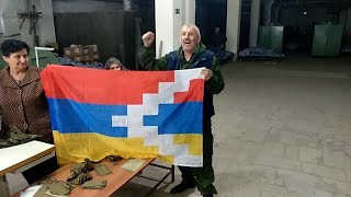 В Степанакерте женщины-добровольцы шьют все необходимое для армии