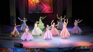 Ансамбль Экспресс - танец "Ветер перемен" 10-12 лет