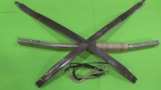 Small and powerful hunting bow 2p
