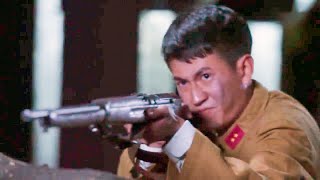 日軍窮追不捨！共軍小子為掩護隊友撤退，獨自1人與20日軍作戰！