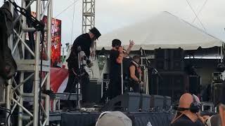 THREE DAYS GRACE -PAINKILLER -LIVE @ EARTHDAY BIRTHDAY 25 IN ORLANDO 4/21/18
