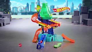 Трек “Наукова лабораторія “Вибух кольорів“ серії “Зміни колір“ Hot Wheels
