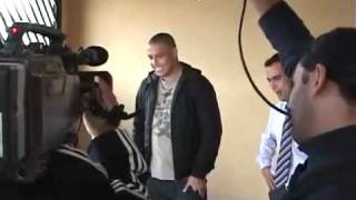 Andressa Corinthiana recebe a visita Ronaldo Fenômeno.
