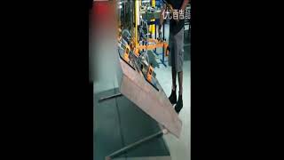 Приспособления для перемещения слябов и плит с вакуумными присосками 1000KG
