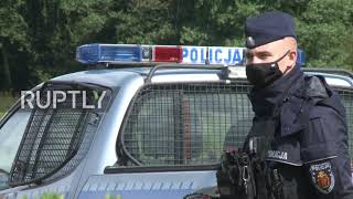 Poland: Soldiers prepare border for state of emergency amid Belarus migrant crisis