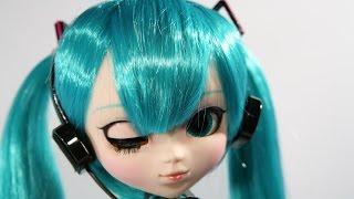 Pullip Hatsune Miku Vocaloid Unboxing