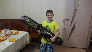 Подарок на день рождения, Миша тоже думал, что РУЖЬЁ!!!!