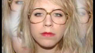Frida Hyvönen - I drive my friend