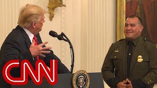Trump says border agent 'speaks perfect English'