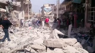 В Сирии сотни мирных жителей погибли в результате обстрелов со стороны боевиков.