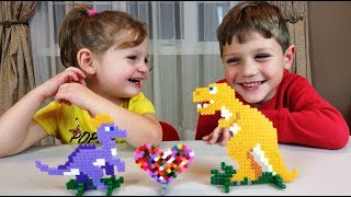 Термомозаика. Делаем фигурки динозавров. Designing dinosaurs with Hama Beads.