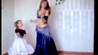 Belly danse. Мама жжет!