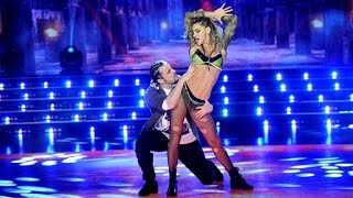 Reggaetón caliente de Ergün Demir y Macarena Rinaldi