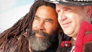 Trebunie Tutki & Twinkle Brothers - i'll honour you