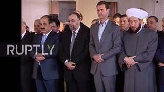 Syria: Assad attends service in Daraya mosque for Eid al-Adha