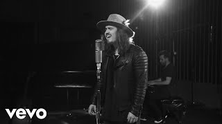 Jordan Feliz - Satisfied (1 Mic 1 Take)