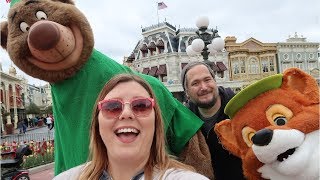 Meeting Robin Hood & Little John at Mickey and Minnie's Surprise Celebration at Magic Kingdom
