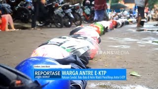 Ratusan Sandal, Helm & Batu Bata Antre eKTP