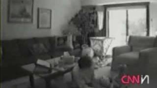 Как няня избивала ребенка...