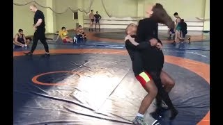 Это просто невообразимо!Прогиб