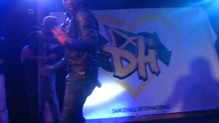 Orville Xpressionz in Plan B in Moscow.