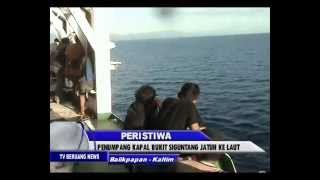 PERISTIWA /// PENUMPANG KAPAL BUKIT SIGUNTANG JATUH KE LAUT