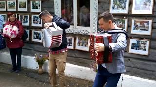 Гармонисты "Веселуха" на Аверкинском фестивале, город Сасово.
