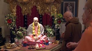 SPDD Offering Pushpanjali & Arati ISKCON Tallinn EE -43- 2018.11.11