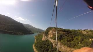 Tirolina en Hoz de jaca