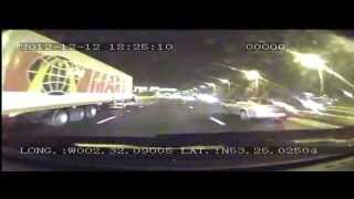 CRASH & LUCKY ESCAPE - Motorway accident recorded with car black box dvr accident recorder